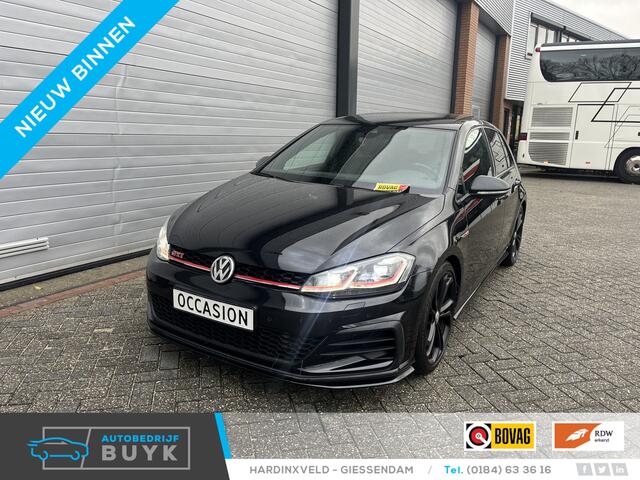 Volkswagen GOLF 2.0 TSI GTI TCR ACC/Line,Side Assist/Led/cam/Pano/virtual cockpit