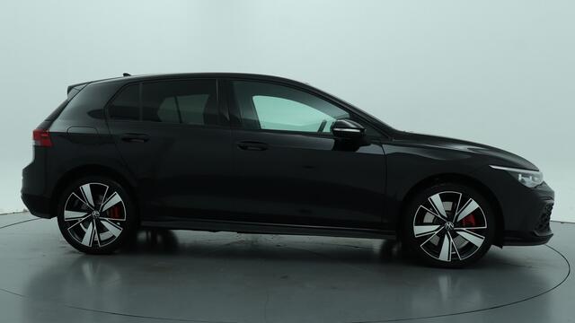 Volkswagen GOLF GTE 1.4 TSI eHybrid 245pk DSG PHEV /Demonstratieauto /Panoramadak /Head Up /Navi /LED