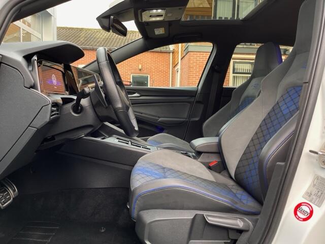 Volkswagen GOLF 2.0 TSI R 4Motion Performance / Pano / Camera / DCC