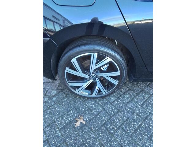 Volkswagen GOLF 1.0 TSI Golf