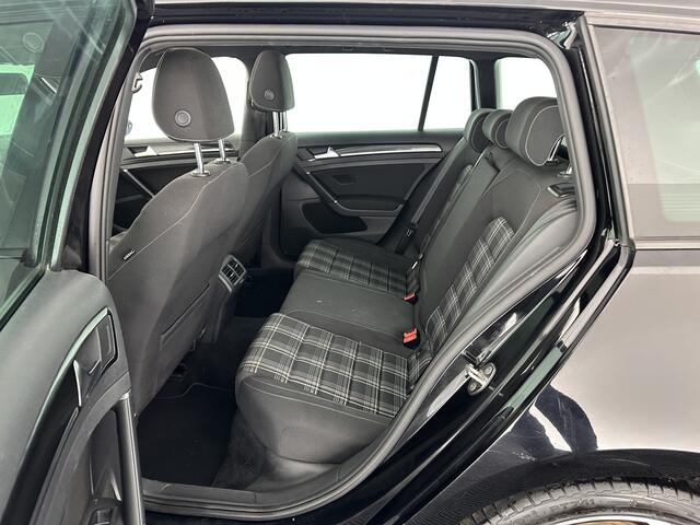 Volkswagen GOLF Variant 2.0 TDI GTD Aut. *PANO | XENON | SPORT-SEATS | 18''ALU | ECC | PDC | CRUISE*