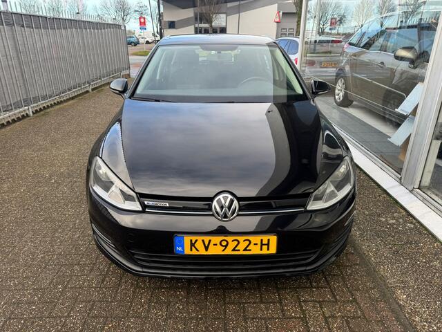 Volkswagen GOLF 1.0 TSI Edition 1e eigenaar| Airco | Trekhaak | Start/Stop functie | Elektrische ramen | Volledig dealer onderhouden | APK t/m 10-02-2026 | NAP |
