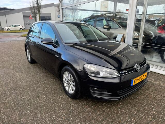 Volkswagen GOLF 1.0 TSI Edition 1e eigenaar| Airco | Trekhaak | Start/Stop functie | Elektrische ramen | Volledig dealer onderhouden | APK t/m 10-02-2026 | NAP |