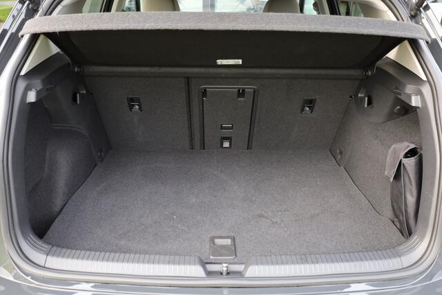 Volkswagen GOLF Style eHybrid 1.4 TSI 150kw/204pk DSG6