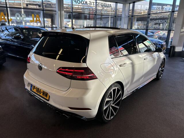 Volkswagen GOLF 2.0 TSI 4Motion R | Panoramadak | Keyless | Digital dashboard | Adaptieve cruise control | Climate control | Apple carplay | Achteruitrijcamera | Adaptief onderstel | Dodehoeksdetectie | Lane assist | Elek. inklapbare spiegels | Stoelverwarming