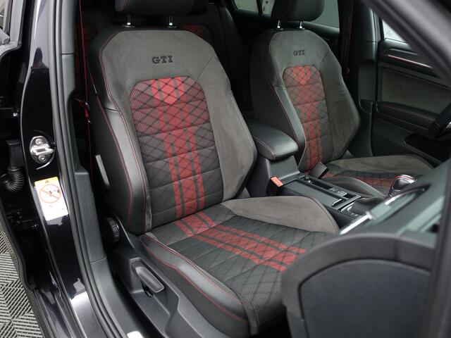 Volkswagen GOLF 2.0 TSI GTI TCR Aut- Panoramadak, Xenon Led Matrix, Dynamic Select, Keyless, Sfeerverlichting, Ada Cruise