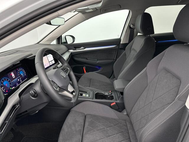 Volkswagen GOLF Variant 1.5 eTSI R-Line