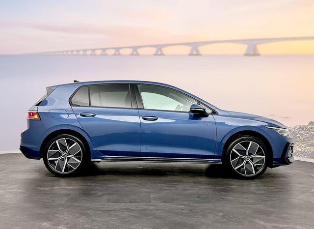 Volkswagen GOLF R-Line-Edition (8) GP 1.5 eTSI 85 kW / 116 pk