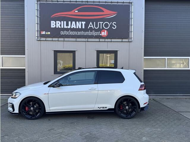 Volkswagen GOLF GTI Tcr