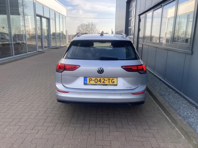 Volkswagen GOLF Variant 1.0 eTSI 110pk DSG Life NAVI/CARPLAY/VIRTUAL/SFEER/PDC/WINTERPACK