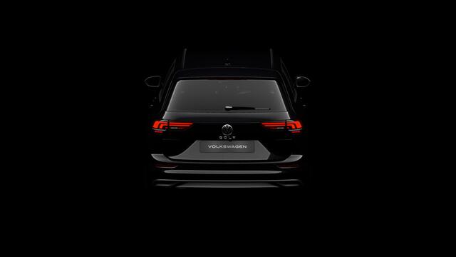 Volkswagen GOLF Variant 1.5 TSI 116 6MT Life Business Zijruiten achter en achterruit getint, 65% lichtabsorberend | Rijstrookbehoudassistent (Lane Assist) | Airconditioning automatisch, 3-zone (Climatronic)