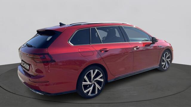 Volkswagen GOLF Variant 1.5 eTSI 150pk R-Line Business DSG / Panoramadak / Head-up Display / Camera