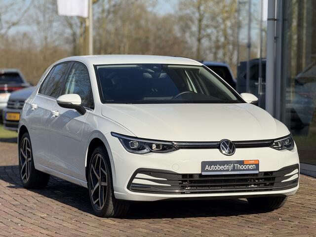 Volkswagen GOLF 1.4 eHybrid Style Trekhaak | elk. stoelen | Camera | dodehoek