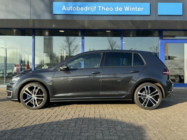 Volkswagen GOLF 1.4 TSI GTE Con. Ser