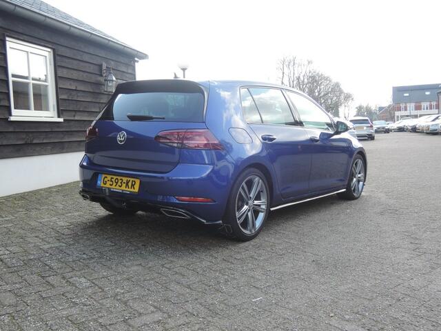 Volkswagen GOLF 2.0 TDI HL BNS R-LINE