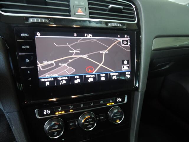 Volkswagen GOLF 2.0 TDI HL BNS R-LINE