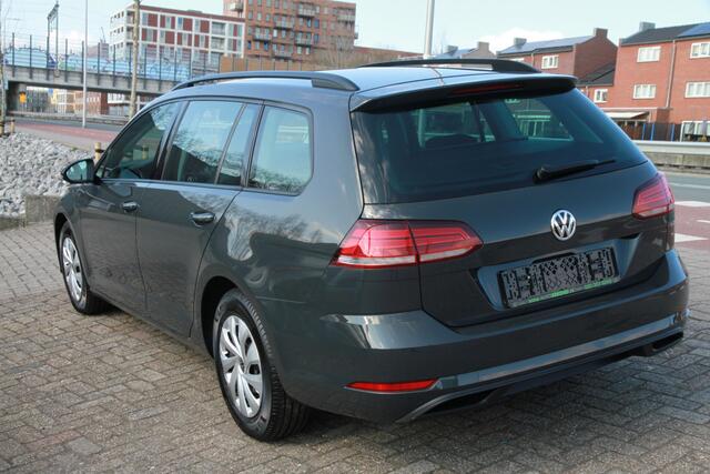 Volkswagen GOLF Variant 1.0 TSI Trendline