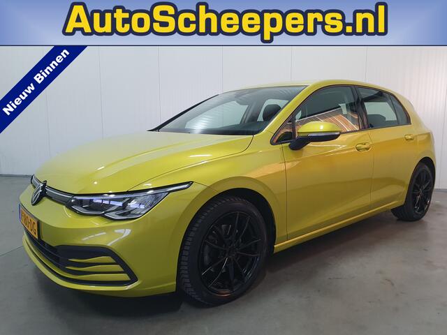 Volkswagen GOLF 1.0 eTSI Life Business CARPLAY/CAMERA/DIG.COCKPIT/LMV
