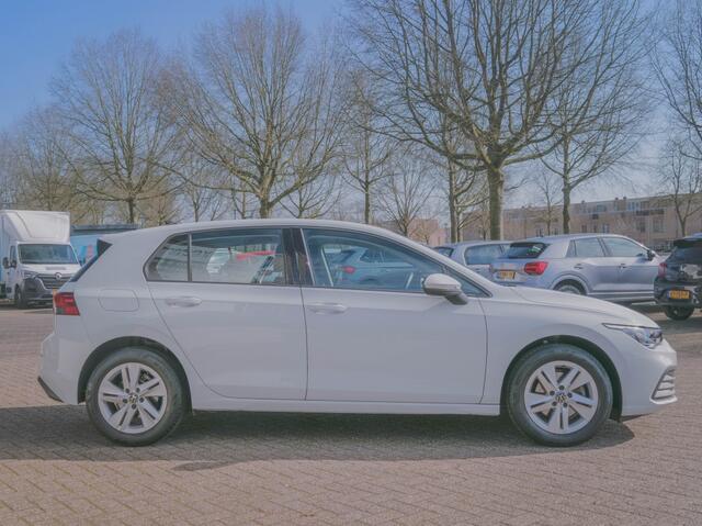 Volkswagen GOLF 1.0 TSI Golf 5 Drs. Apple Carplay NL Auto.