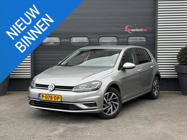 Volkswagen GOLF 1.5 TSI Highline | Adaptive Cruise Control | Lane Assist | Navigatie | Carplay | Parkeersensoren | Stoelverwarming |