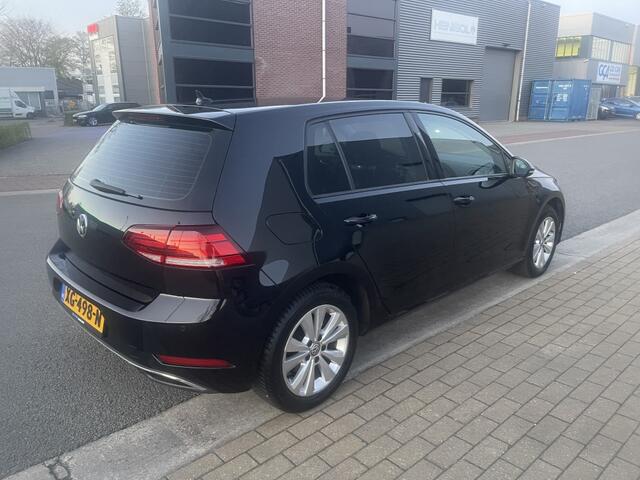 Volkswagen GOLF 1.0 TSI Comfortline, golf 7 1/2, NAP, Carplay