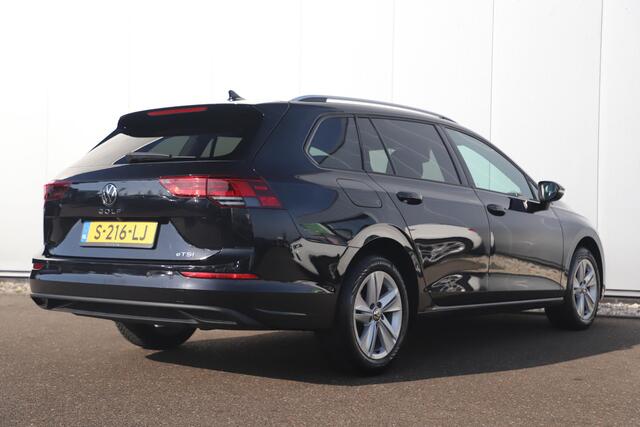 Volkswagen GOLF Variant 1.0 eTSI Life Automaat Virtual Cockpit Navigatie Draadloos Carplay Android Stuur & Stoelverwarming