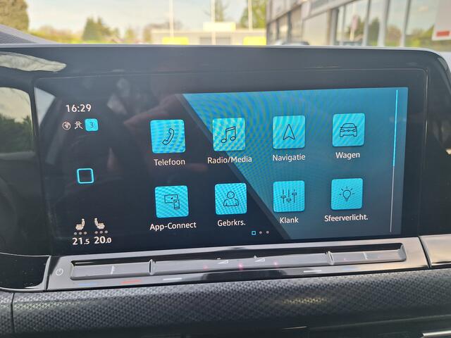 Volkswagen GOLF 1.0 eTSI Life Business Hybride / Automaat / Trekhaak / Camera