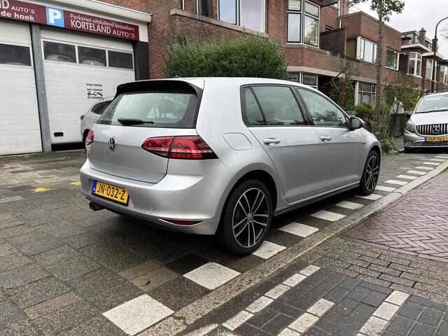 Volkswagen GOLF 1.4 TSI GTE l Navi l Trekhaak l incl. BTW l NL-auto