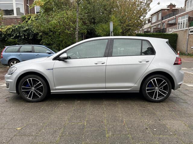 Volkswagen GOLF 1.4 TSI GTE l Navi l Trekhaak l incl. BTW l NL-auto
