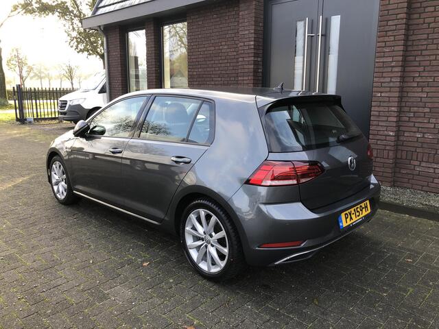 Volkswagen GOLF 1.5 TSI Highline 130PK LED | NAV | ADAPTIVE CRUISE CONTROL | TEL | APP CONNECT | PDC V+A