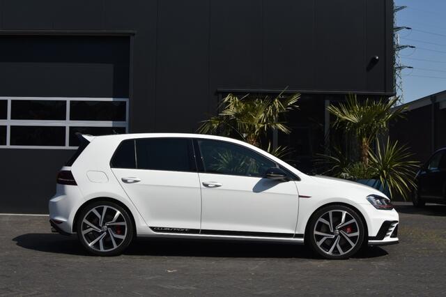Volkswagen GOLF 2.0 TSI GTI Clubsport schaalstoelen