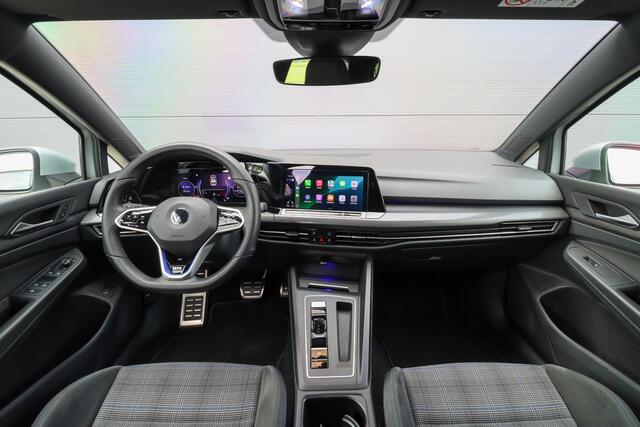 Volkswagen GOLF 1.4 eHybrid GTE | Panoramadak | Trekhaak | Adaptieve cruise | HUD | Rijklaarprijs - incl.garantie