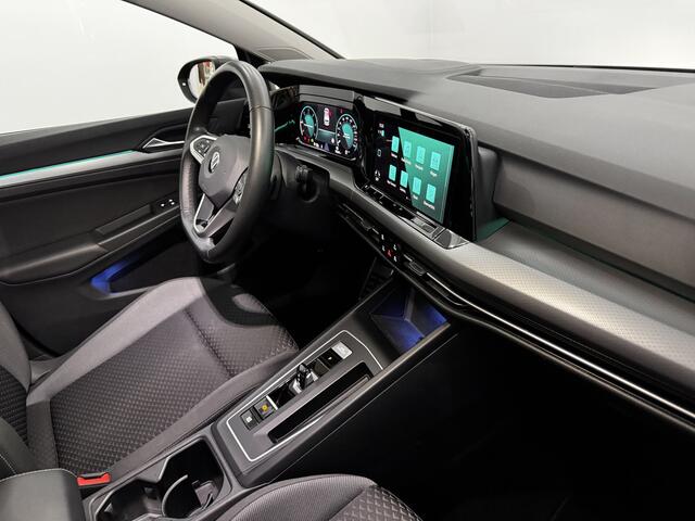 Volkswagen GOLF 2.0 TDI Active Business Pano, Camera, Navi, Sfeerverlichting, Head-up display, Virtual desk, Cruise control adaptief