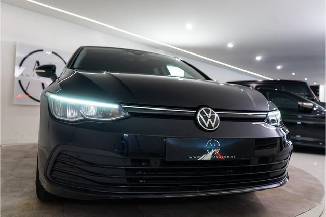 Volkswagen GOLF 1.0 eTSI Life Business 111PK | Sfeer | ACC | Virtual | Camera | Garantie