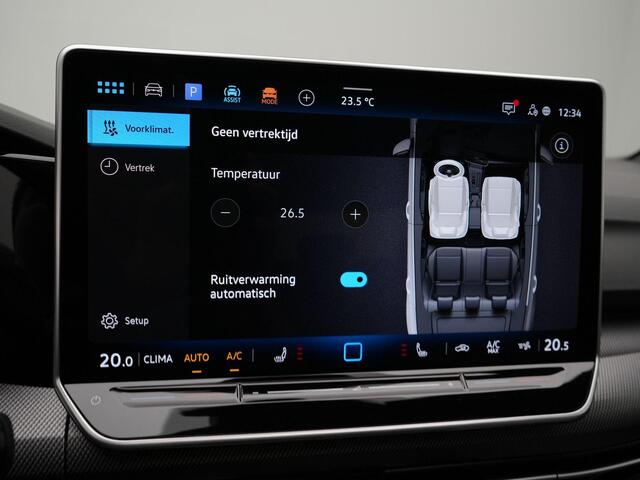 Volkswagen GOLF GTE 1.5 eHybrid 272 pk DSG | Panoramadak | IQ Light | Head-up display | Stuur-/stoelverwarming | Achteruitrijcamera