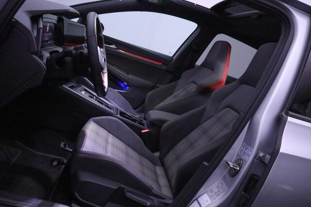Volkswagen GOLF 2.0GTI Dsg. IQ LIGHTS PANO/NAVI/APP CONNECT/STUUR+STOELVERW./ACC/BLINDSPOT/CAMERA/LMV 18''