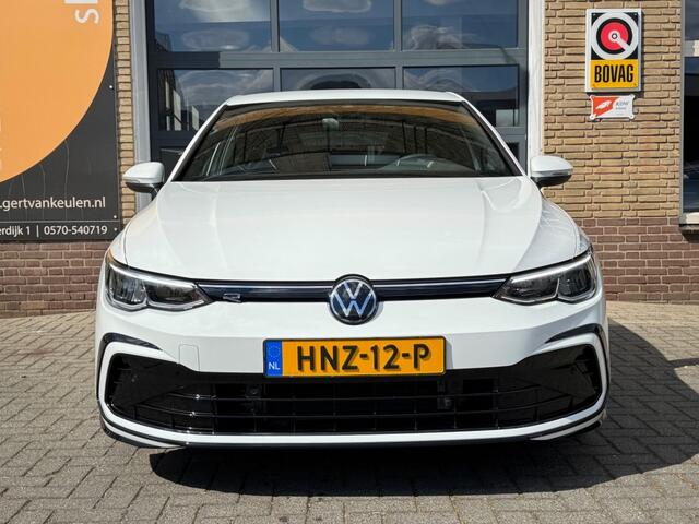 Volkswagen GOLF 1.5 eTSI 150PK DSG R-LINE 2023 22.000KM!