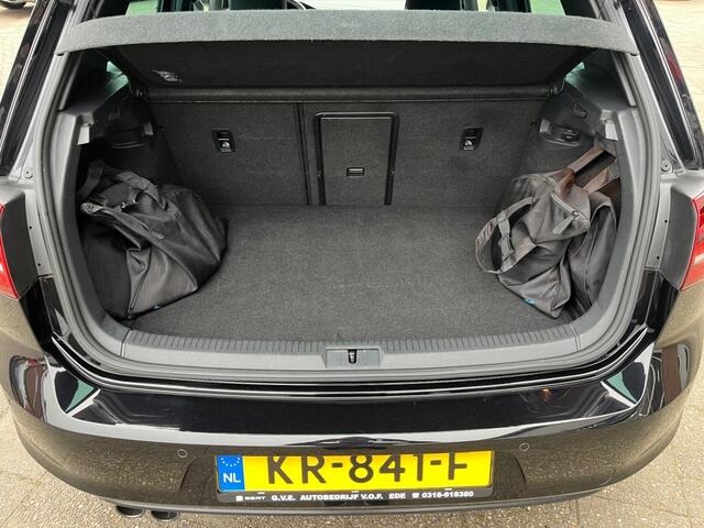 Volkswagen GOLF 1.4 TSI GTE CON. SER