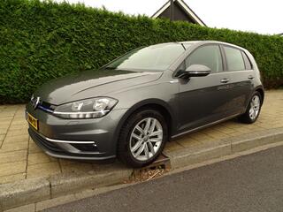 volkswagen-golf-1.5-tsi-cl-bns-auto