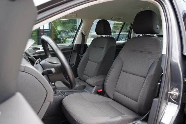 Volkswagen GOLF Variant 1.4 TSI 125 PK Comfortline Business, Cruise Control, Carplay, Navigatie, parkeersenoren,