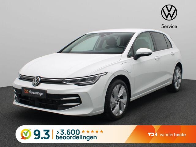 Volkswagen GOLF 1.5 eHybrid Life Edition 204PK DSG Adaptieve Cruise Controle, Navi via Apple Carplay/Android Auto, Achteruitrijcamera, Stoel-Stuurverwarming, Keyless, 17" LM Velgen