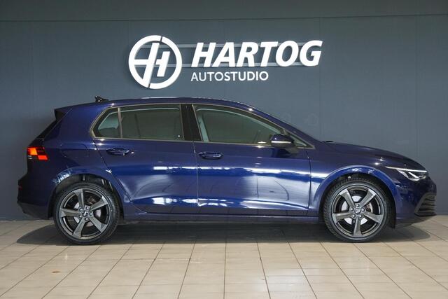 Volkswagen GOLF 1.0 TSI Golf + CARPLAY / 18'' LMV