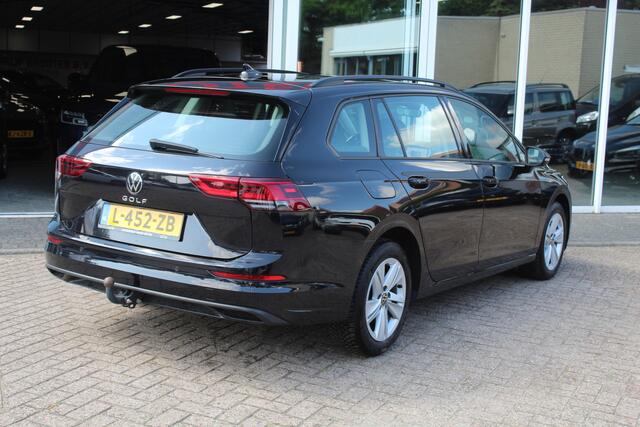 Volkswagen GOLF Variant 1.0 TSI Life