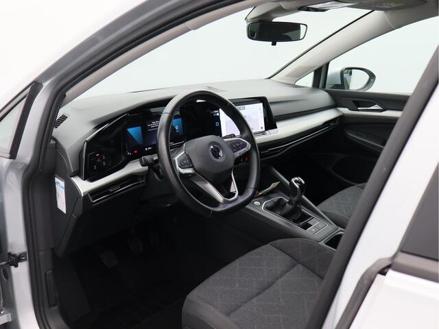 Volkswagen GOLF 1.0 TSI Life/ lage km/ zeer mooi!