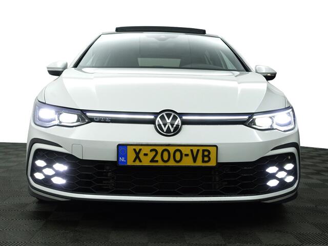Volkswagen GOLF 1.4 eHybrid 242pk GTE Aut- Panoramadak, Stuur/Stoelverwarming, CarPlay, Android auto, Ada Cruise, Sfeerverlichting