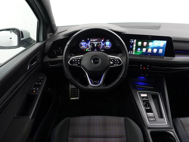 Volkswagen GOLF 1.4 eHybrid 242pk GTE Aut- Panoramadak, Stuur/Stoelverwarming, CarPlay, Android auto, Ada Cruise, Sfeerverlichting