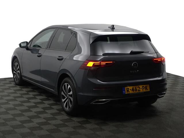 Volkswagen GOLF 1.5 TSI 24dkm, Sfeerverlichting, CarPlay, Android Auto, Keyless, Dynamic Select, IQ Led, Privacy Glass