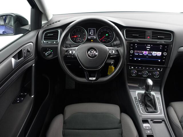 Volkswagen GOLF 1.0 TSI R Line+ Aut- 25dkm, Panoramadak, Xenon Led, CarPlay, Android Auto, Stoelmassage