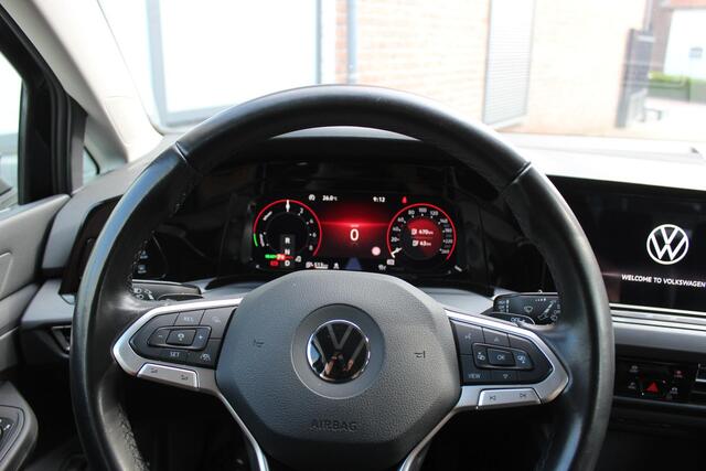 Volkswagen GOLF 1.4 eHybrid Style Navi/Carplay, Sport/Comfort Stoel, PDC, LED, Klima.