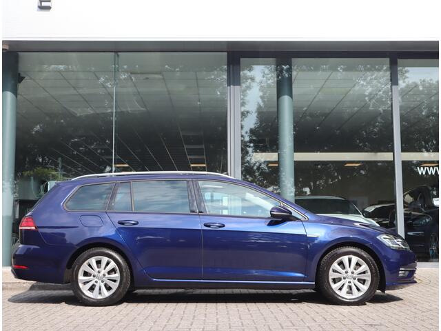 Volkswagen GOLF Variant 1.5 TSI Comfortline Business / Panoramadak